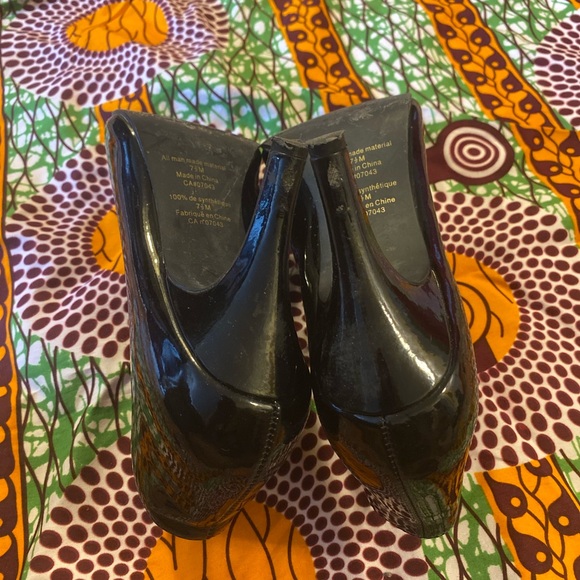 Black Patent Heeled Bootie - Picture 3 of 5